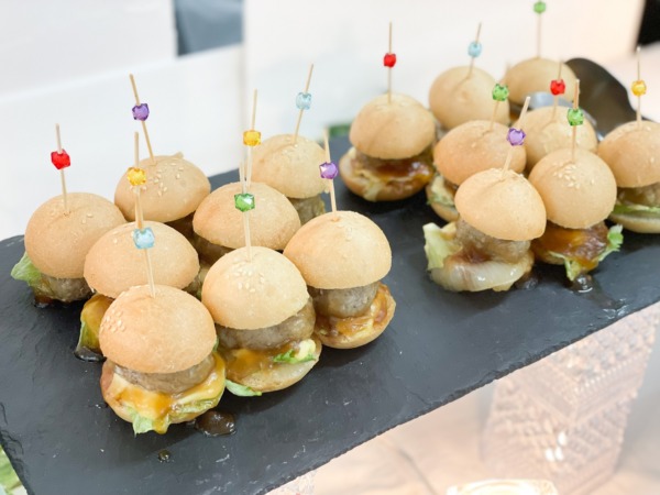 極上のミニバーガー