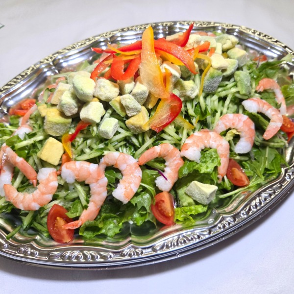 エビアボカドサラダ